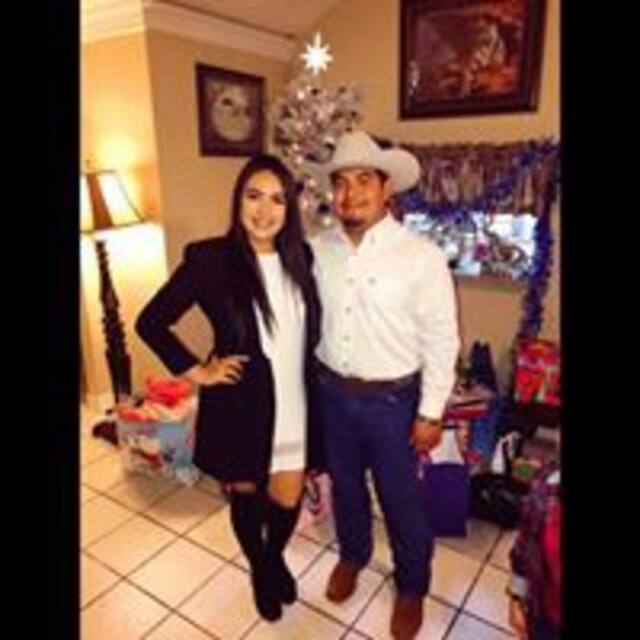 Read the Moises 5 star review glamping experience! 🌲 Discover why Timber Valley Retreat 5 star review ratings are so high for our Clear Spring Maryland cabins. 🛖