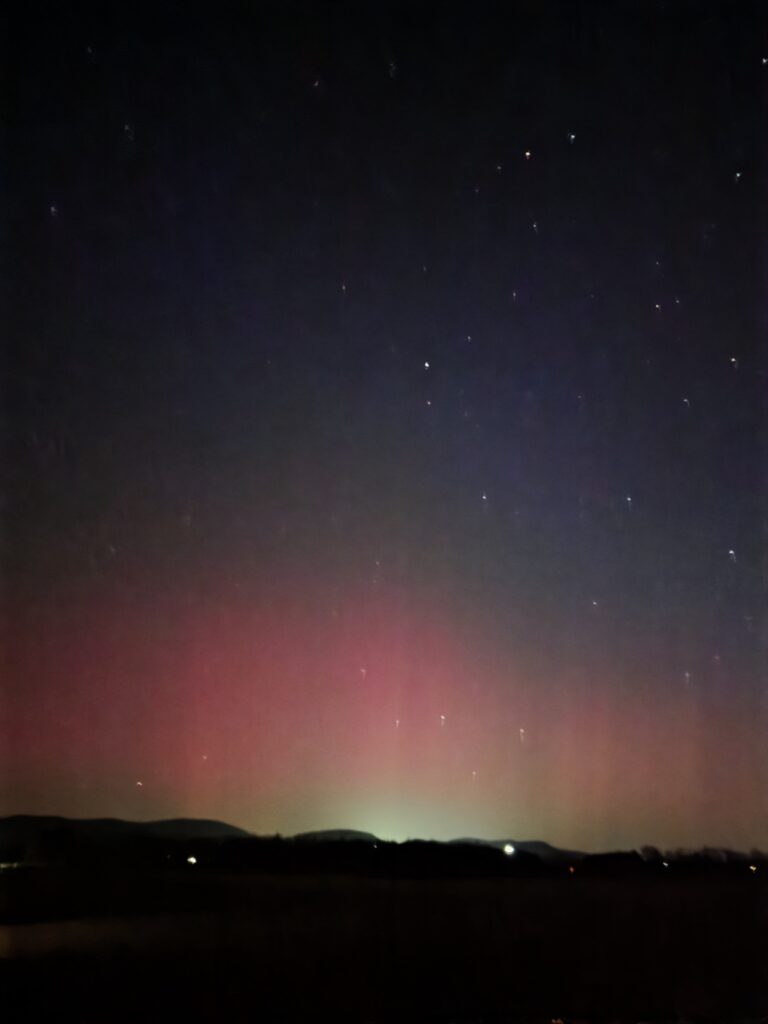 The 5:00 AM Miracle: A Symphony of Light
There is a specific kind of silence that exists at 5:00 am. It is the world holding its breath before the sun breaks the horizon. This morning, during our daily walk at Timber Valley Retreat, that silence was shattered by a visual symphony. We looked up, and the sky wasn't just dark—it was alive. 🌟