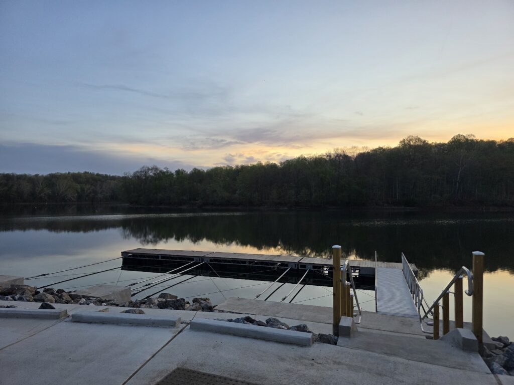 2. New Floating Dock System for Potomac River Boating Maryland ⚓
One of the most requested Four Locks Boat Ramp Improvements was a place to tie off. Previously, boaters had to navigate a congested area without a dedicated dock. The new floating dock system completely changes the dynamic. Now, you can launch your boat, tie off at the new dock, and comfortably park your vehicle without feeling rushed or blocking other boaters. This is a game-changer for Potomac River Boating Maryland efficiency. 🕒